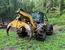 2004 John Deere 548GIII